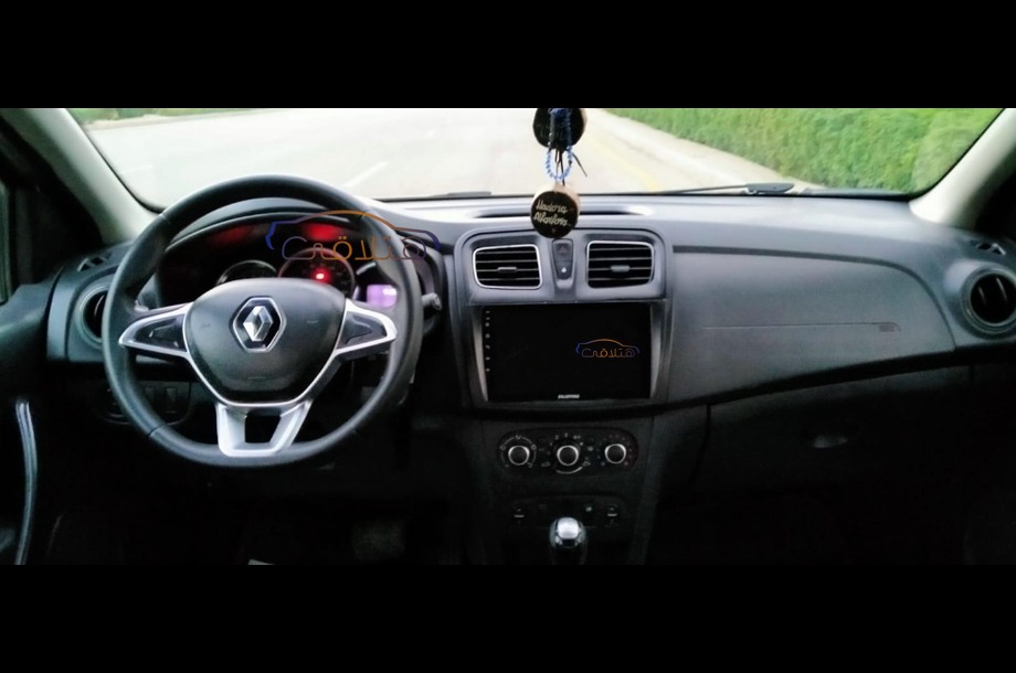 Logan Renault Silver