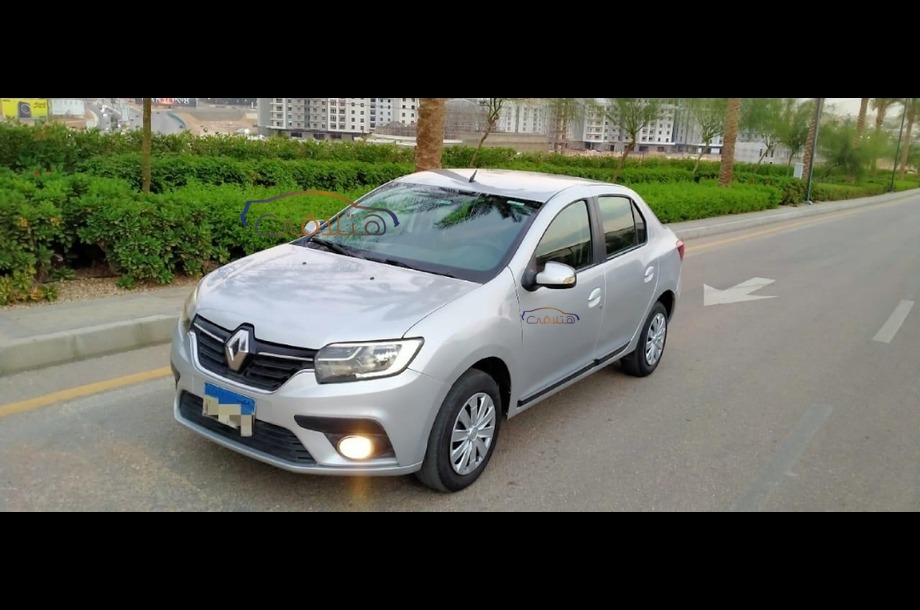 Logan Renault Silver