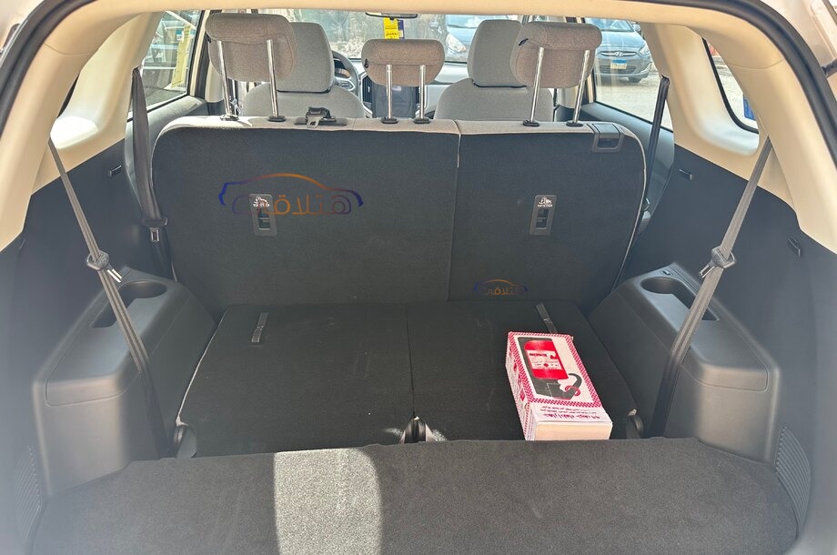 Captiva Chevrolet أبيض