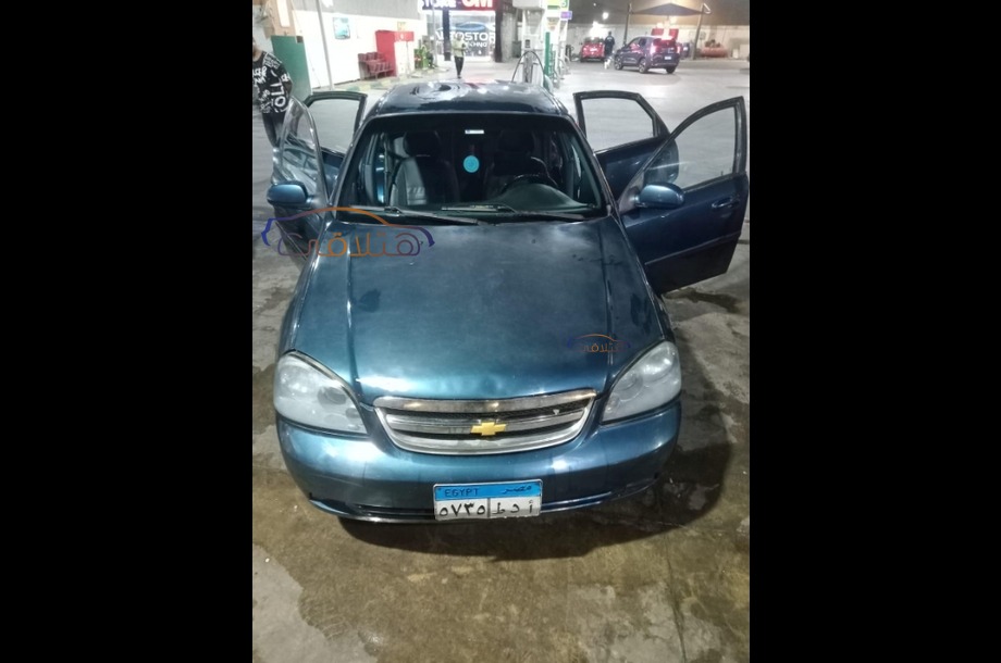 Optra Chevrolet الأزرق الداكن