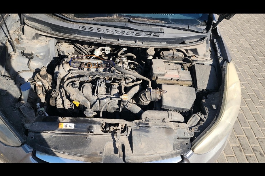 Avante Hyundai Silver