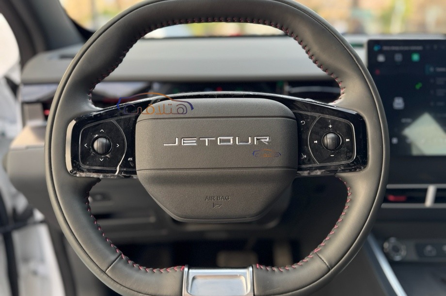 Dashing Jetour White