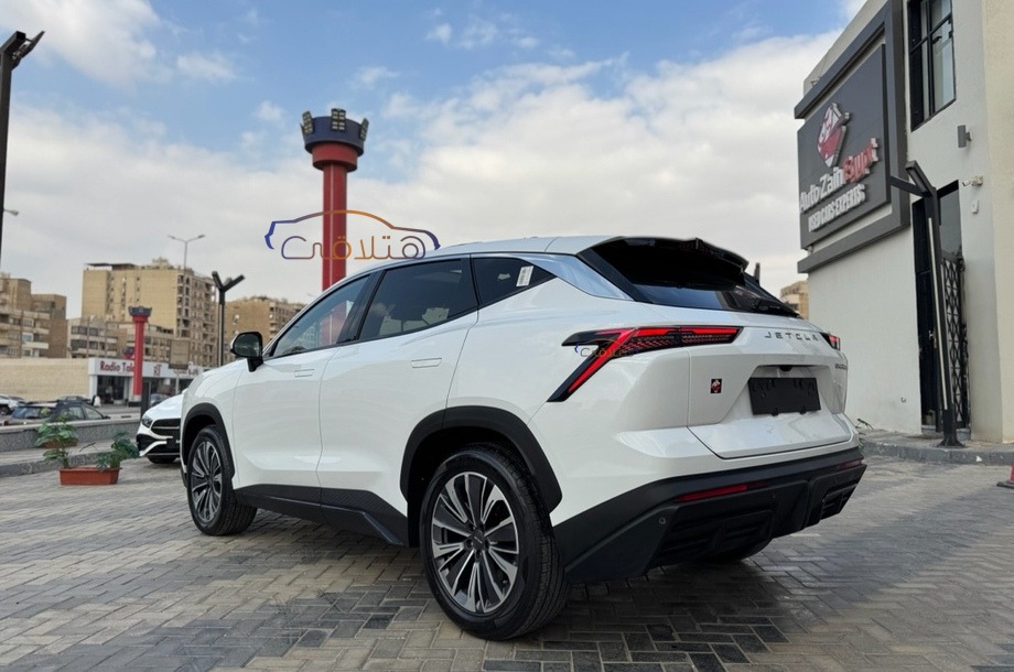 Dashing Jetour White