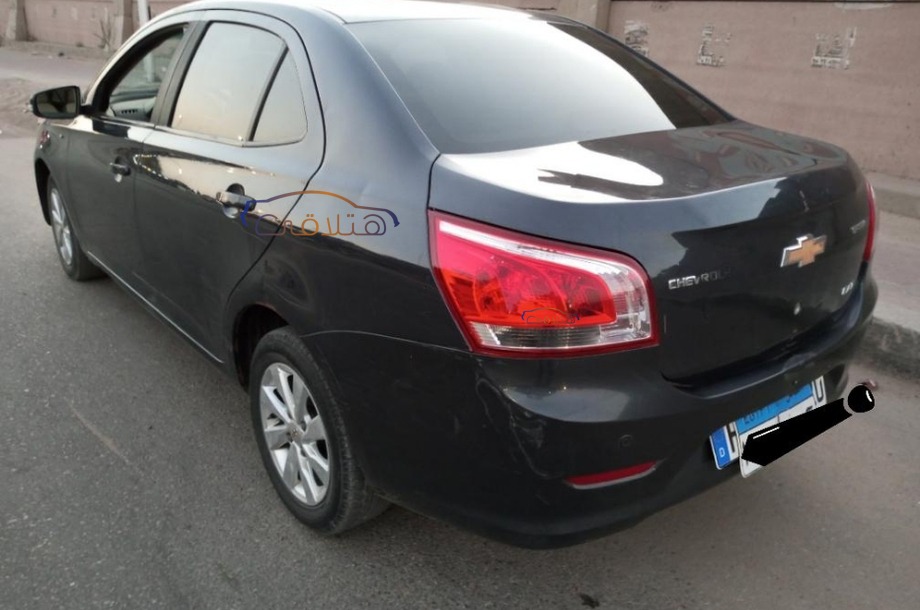 Optra Chevrolet أسود