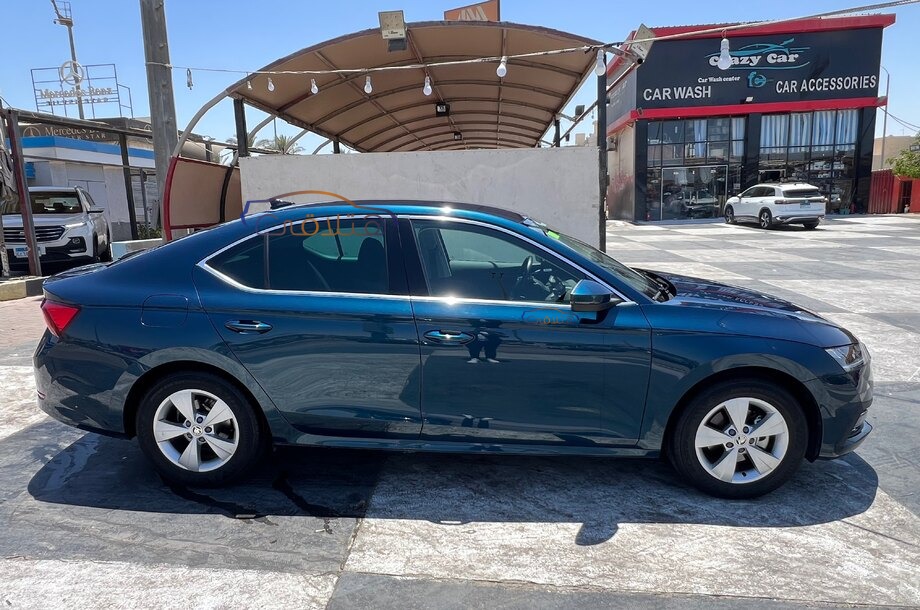 Octavia A8 Skoda Petroleum