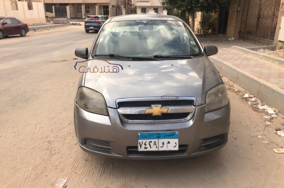 Aveo Chevrolet Dark grey