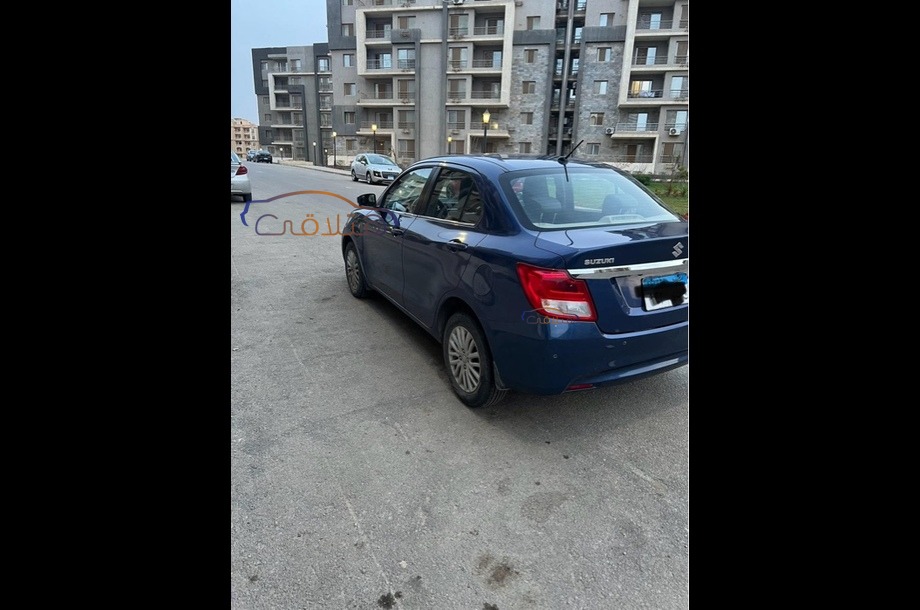 Dzire Suzuki Dark blue