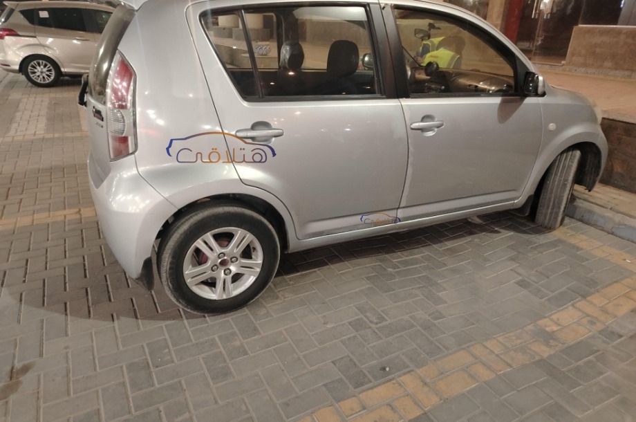 SIRION Daihatsu Silver