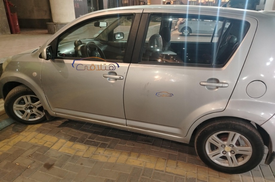 SIRION Daihatsu Silver