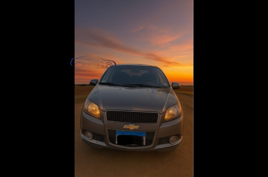 Aveo Chevrolet Gray