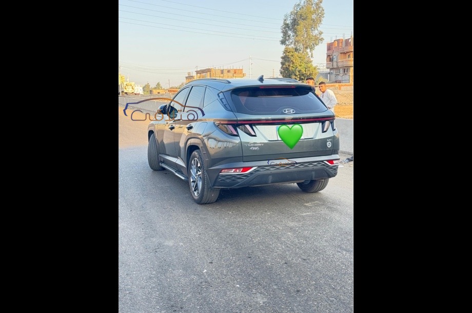 Tucson Turbo Hyundai أخضر