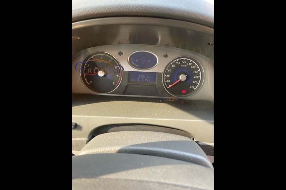 Emgrand 7 Geely رمادي