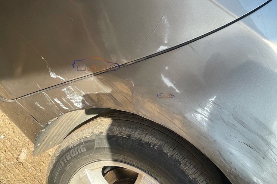 Emgrand 7 Geely رمادي