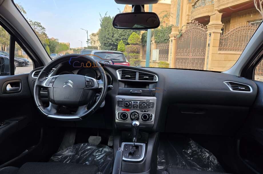 C4 Citroën Dark grey