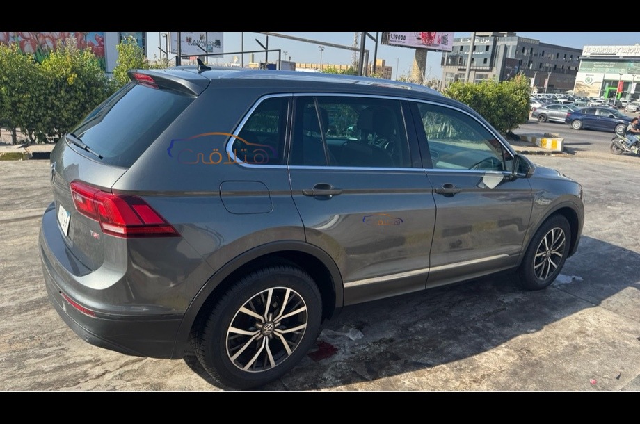 Tiguan Volkswagen فضي
