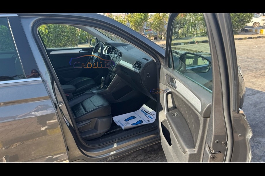 Tiguan Volkswagen فضي
