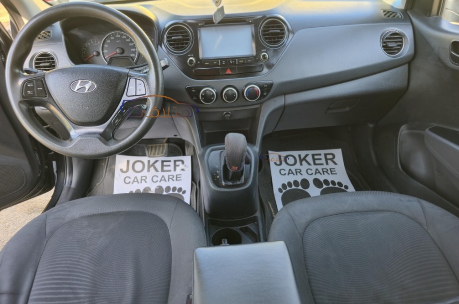 Grand i10 Hyundai أسود