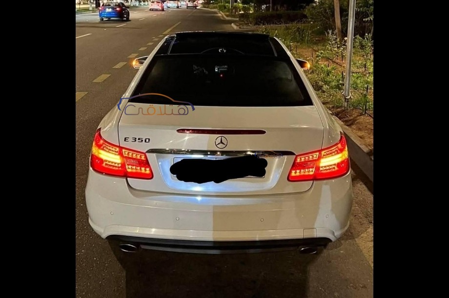 E 350 Mercedes White