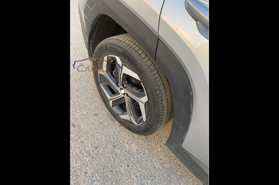 Tucson Turbo Hyundai فضي