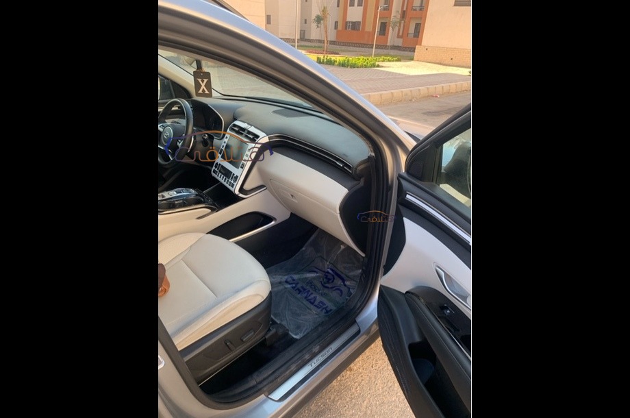 Tucson Turbo Hyundai فضي