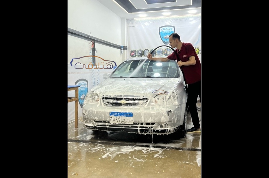 Optra Chevrolet فضي