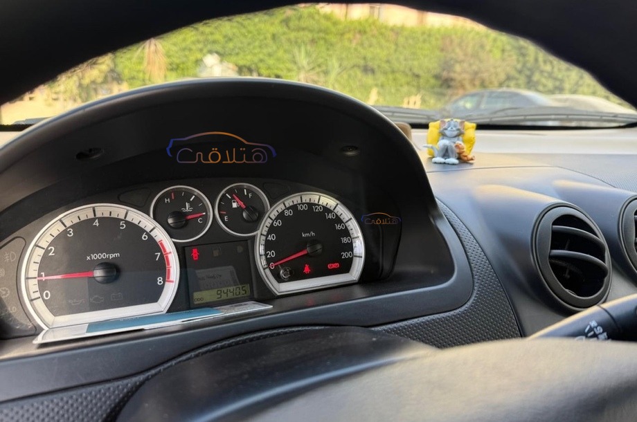 Aveo Chevrolet أسود