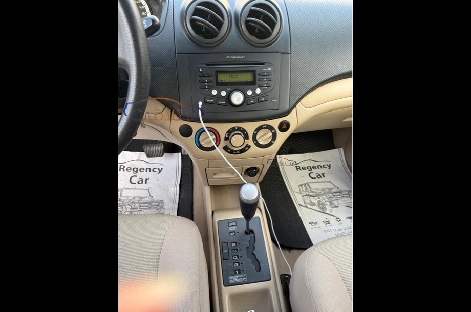 Aveo Chevrolet أسود