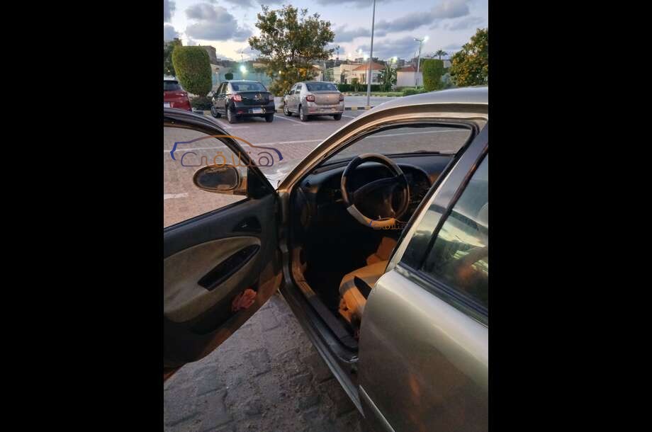 Nubira 2 Daewoo Gold