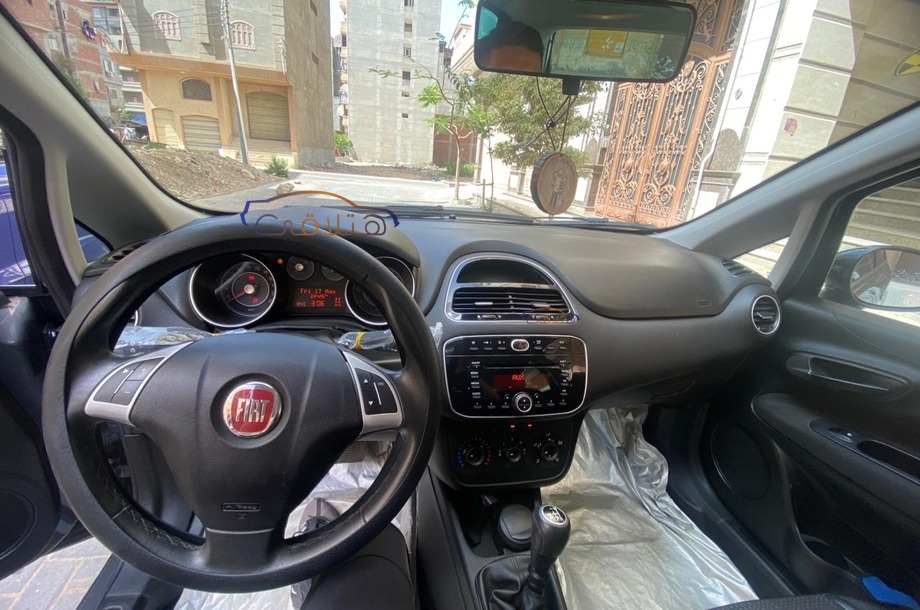 Punto Fiat Dark grey