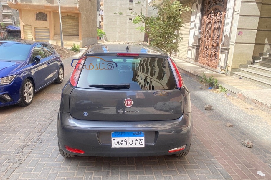 Punto Fiat Dark grey