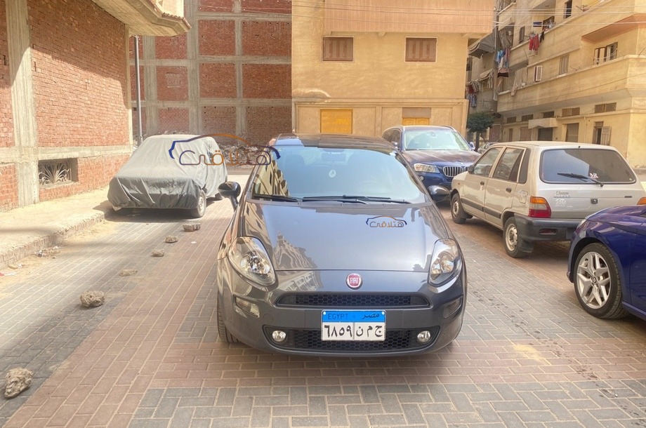 Punto Fiat Dark grey