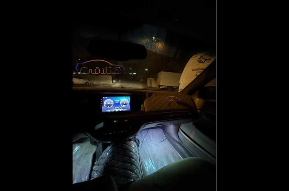 Grand marquis Ford Red