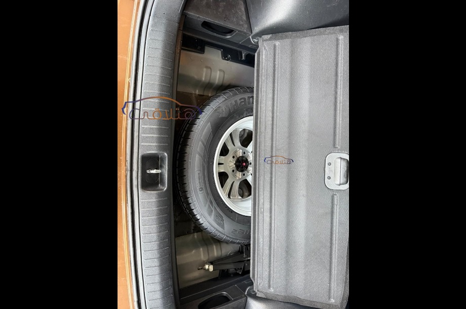 Sportage Kia برونزي