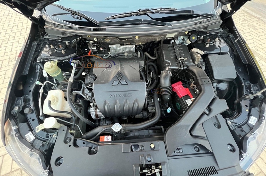 Lancer EX Shark Mitsubishi أسود