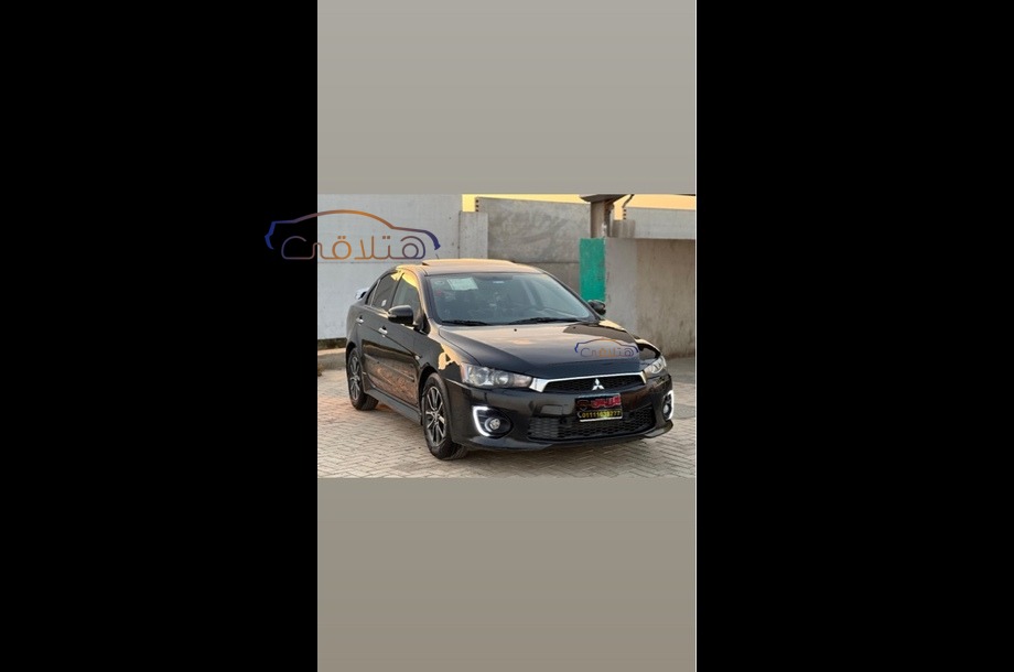 Lancer EX Shark Mitsubishi أسود