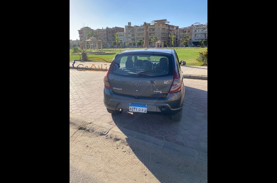 Sandero Renault Black