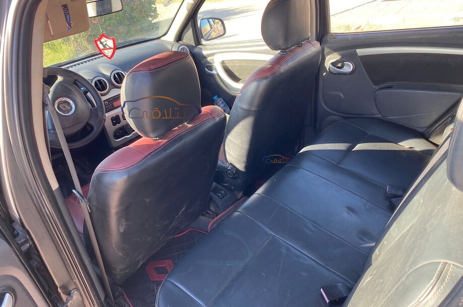 Sandero Renault Black