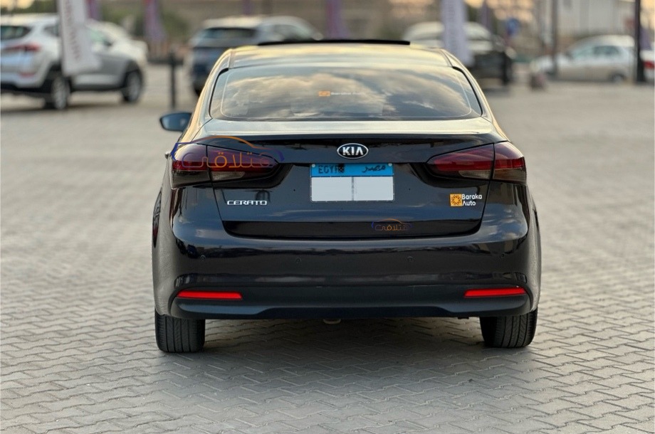 Cerato Kia أسود