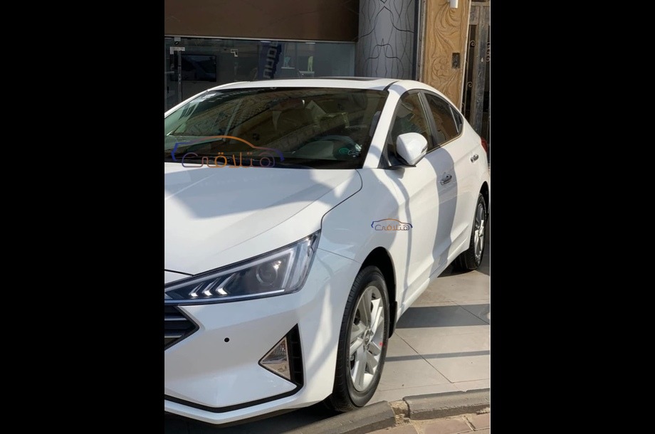 Elantra AD Hyundai أبيض