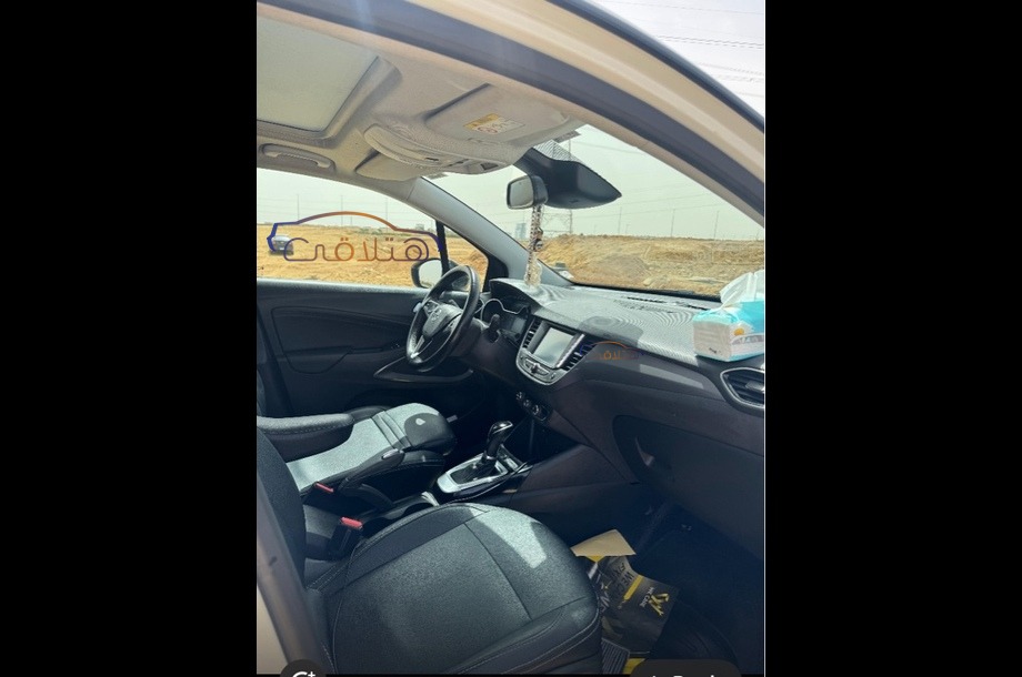 Crossland Opel أبيض