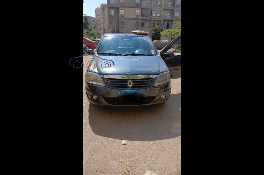 Logan Renault رمادي