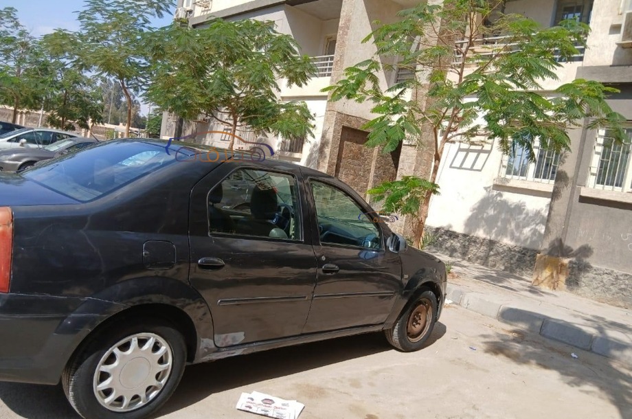 Logan Renault رمادي