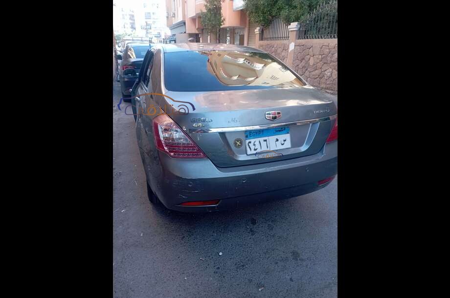 Emgrand 7 Geely فضي