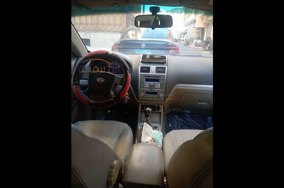 Emgrand 7 Geely فضي