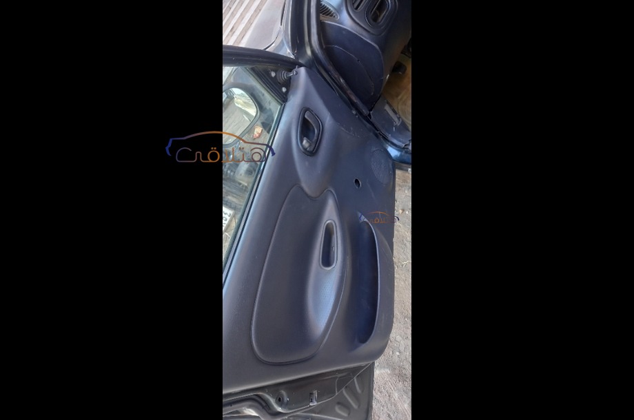 Nubira 2 Daewoo اخضر غامق