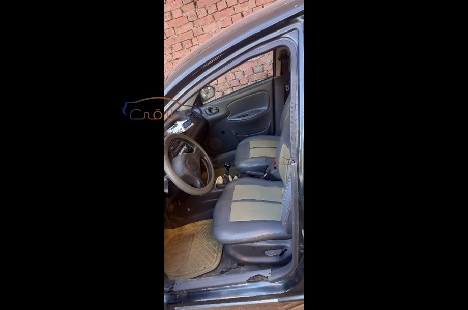 Nubira 2 Daewoo اخضر غامق