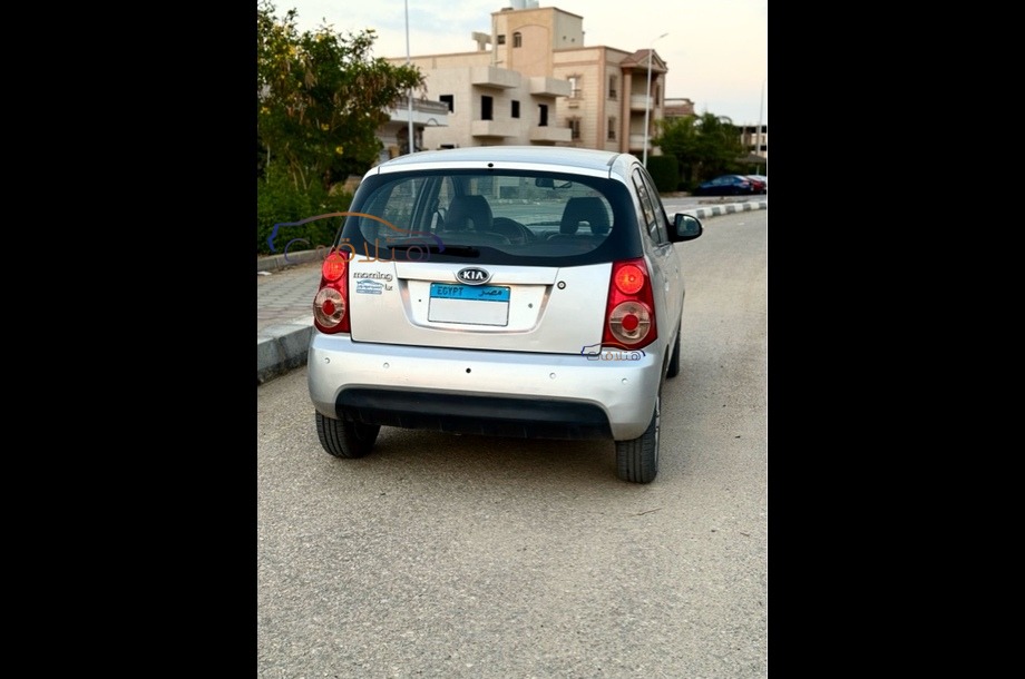 Picanto Kia فضي