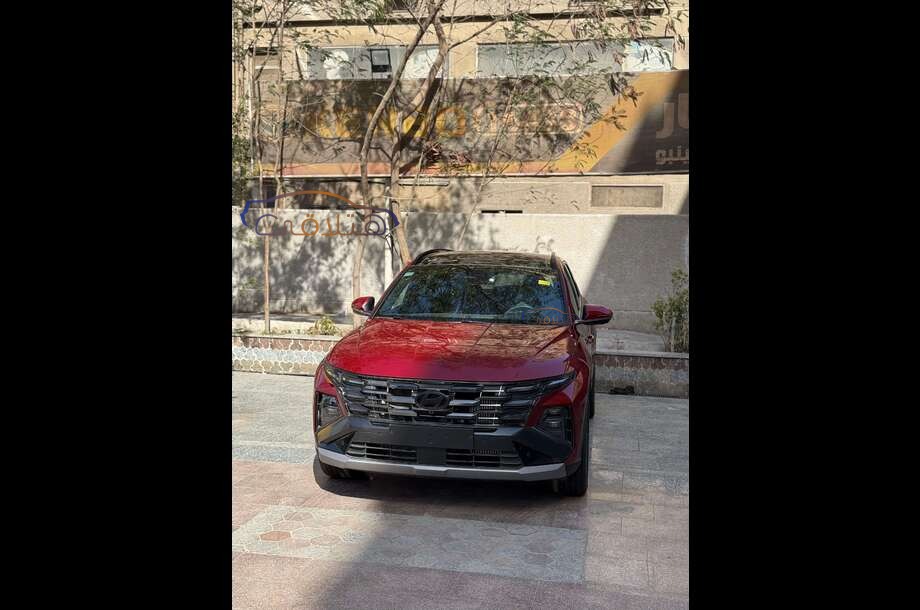 Tucson GDI Hyundai احمر