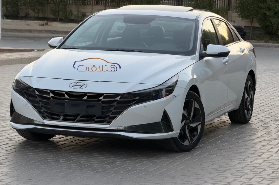Elantra CN7 Hyundai White