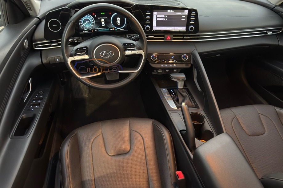 Elantra CN7 Hyundai White